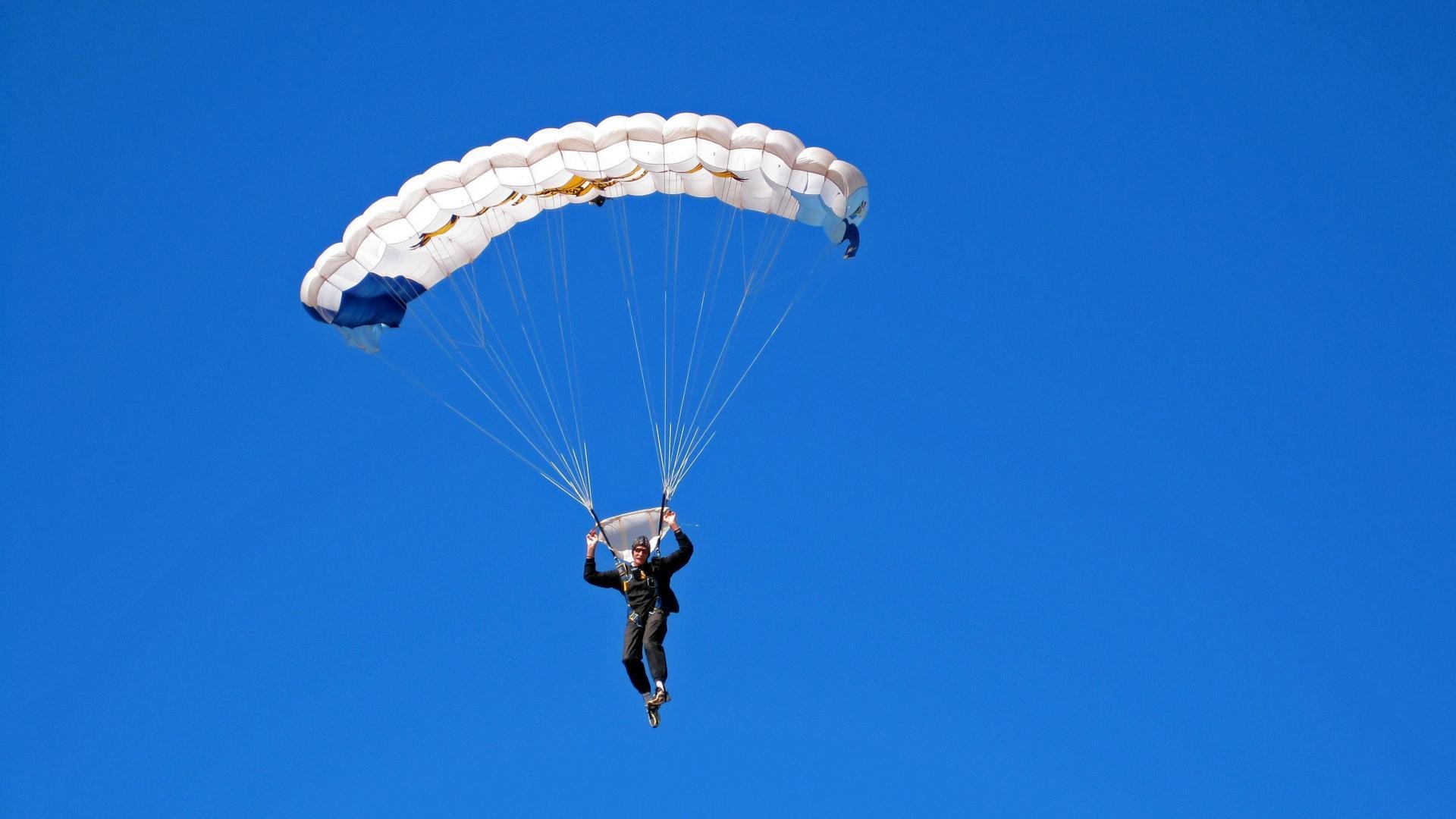 开yun体育-中国职业联赛市场规模持续扩大，中国职业联赛有哪些