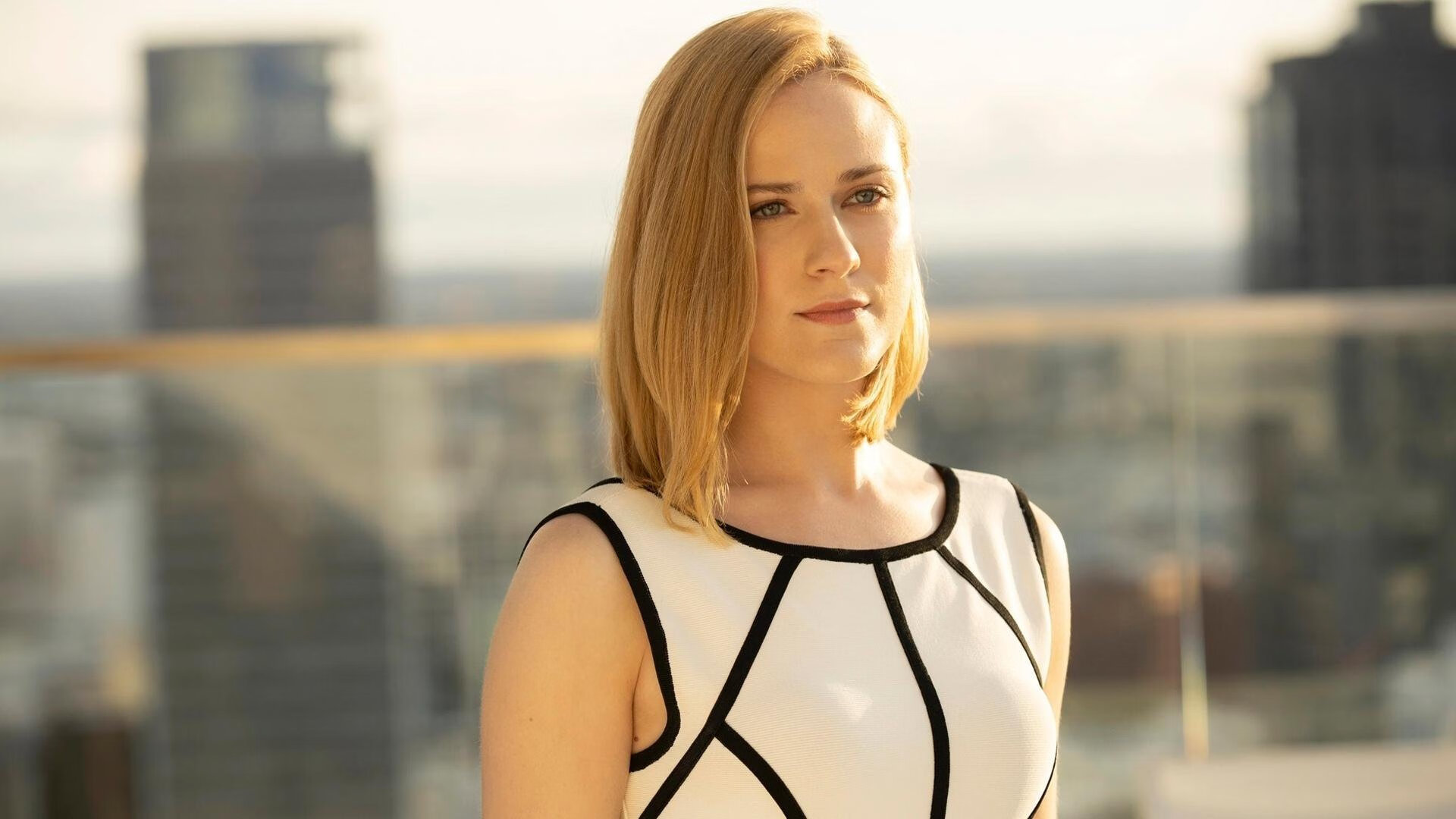 开云体育官网下载安装-德甲：拜仁5-1狂胜汉堡，莱万梅开二度，拜仁10分领跑德甲